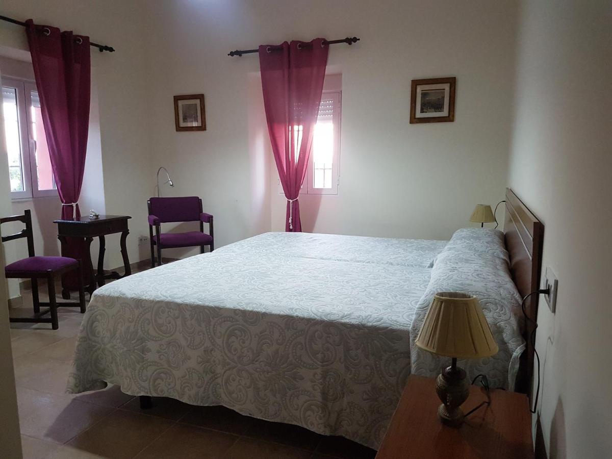 El Mirador Del Abuelo Pensionat Cabeza del Buey Eksteriør billede